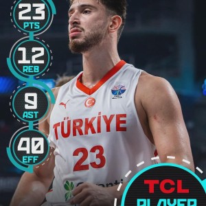 人类内线闪耀时！约基奇只是微微出汗！美国中锋最后的遮羞布是他